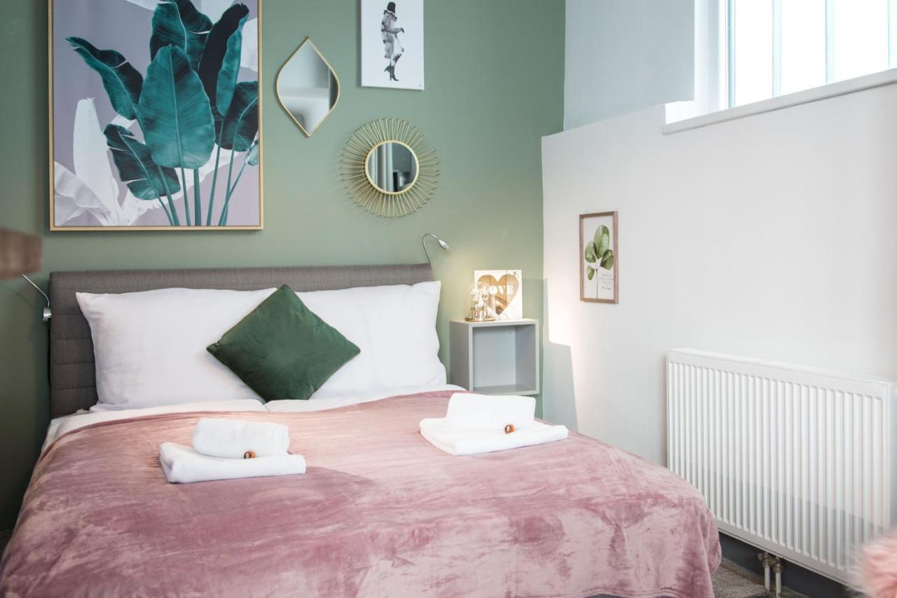 Apartamento Hideaways - Nikolai Homes
